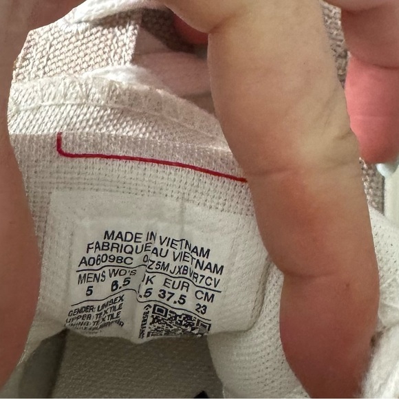 Chuck Taylor Converse All Stars High-Top Platform Sneakers Size 6.5 - Picture 13 of 13